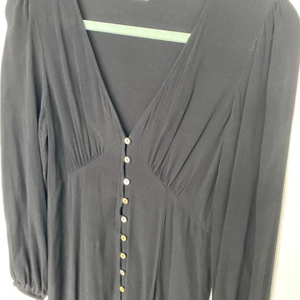 Black Button-Front V-Neck Long Sleeve Dress - Picture 8 of 10